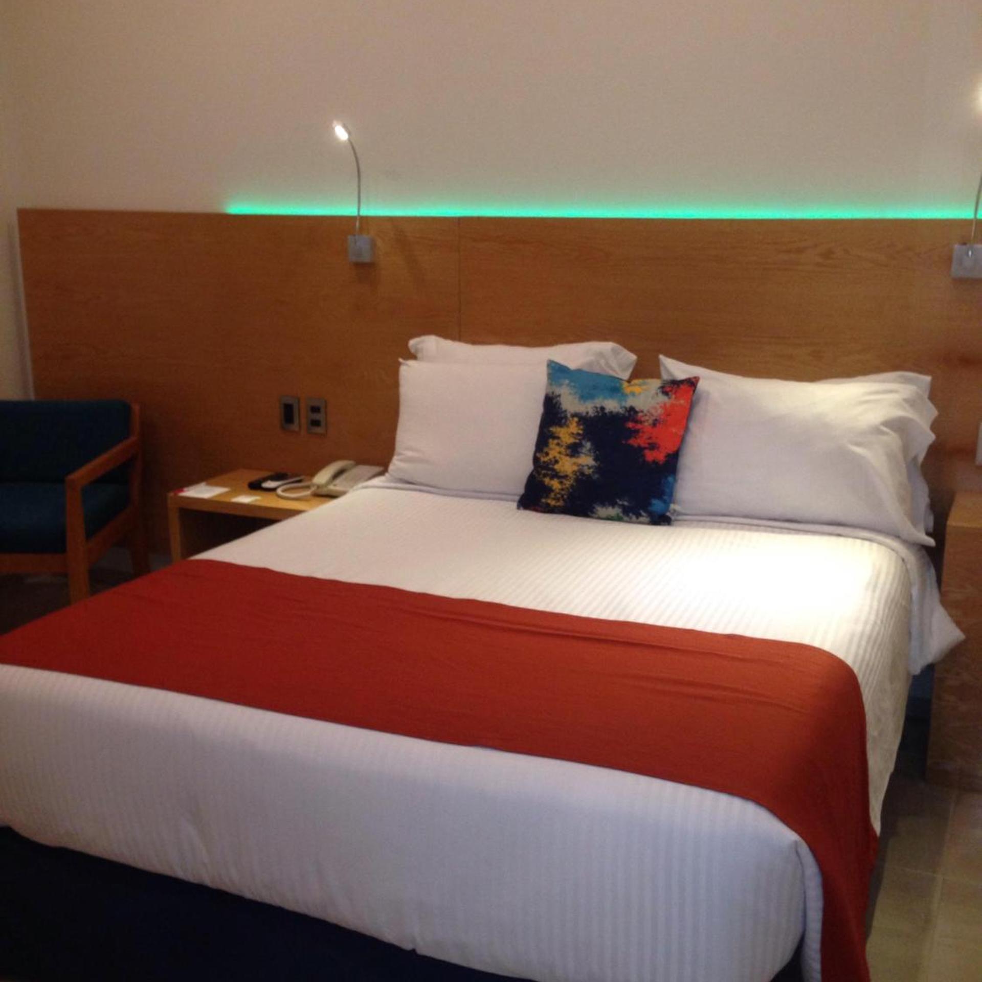 Room, Double Bed