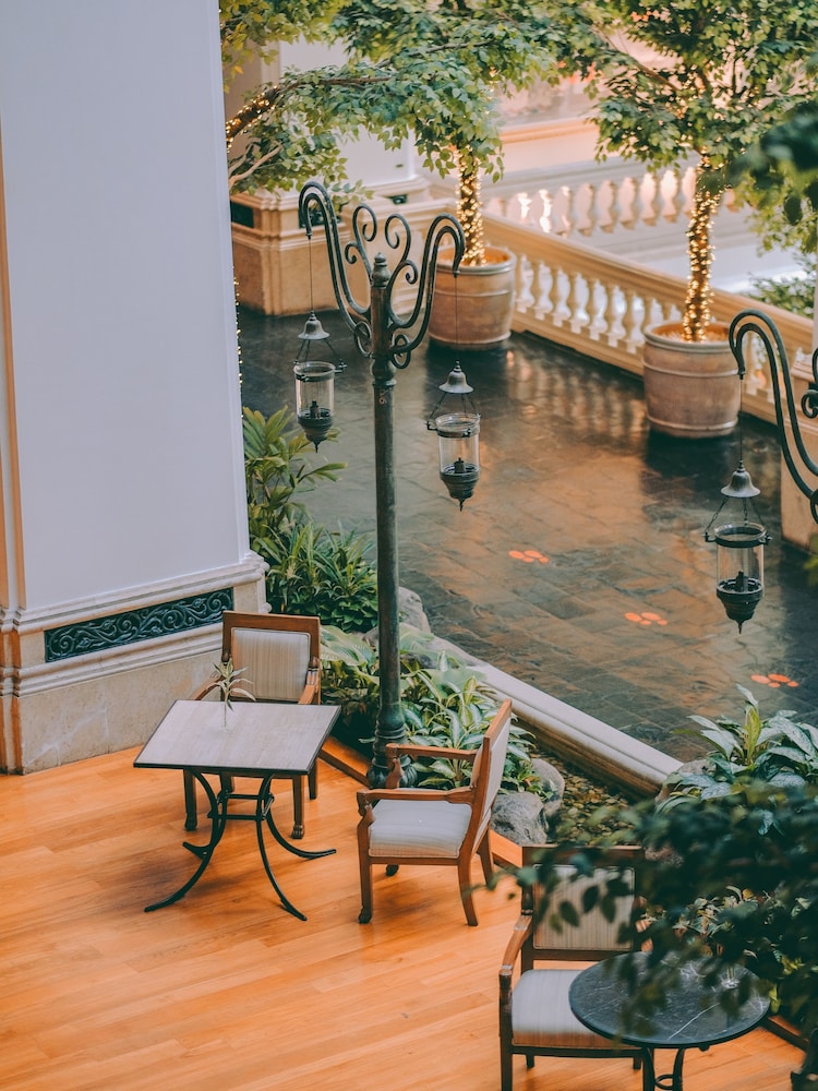 Grand Hyatt Erawan Bangkok 49/76
