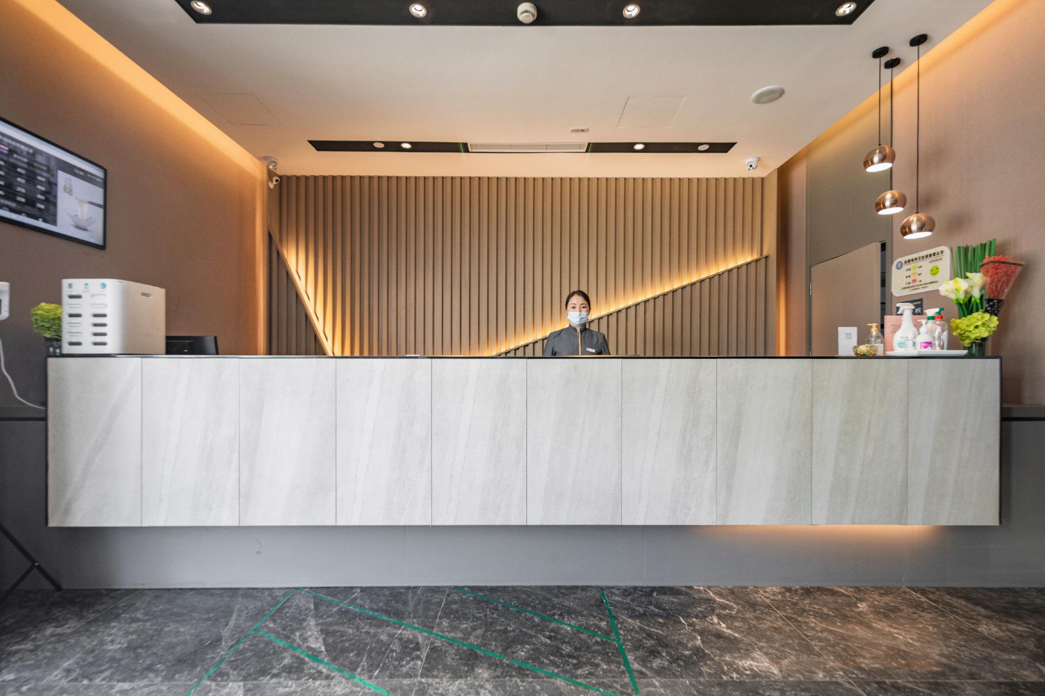 Home inn Selected (Shanghai Pudong International Airport Free Trade Zone) 13/53