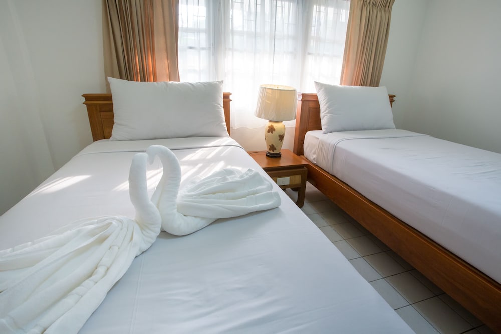Hotel Bangkokian 9/50