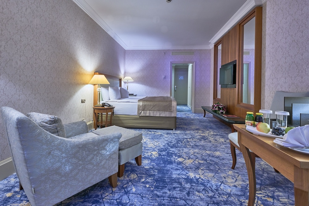 Rixos President Astana Hotel 51/85