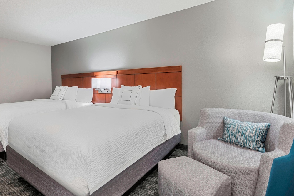 Courtyard By Marriott Sarasota Bradenton Airport 8/42