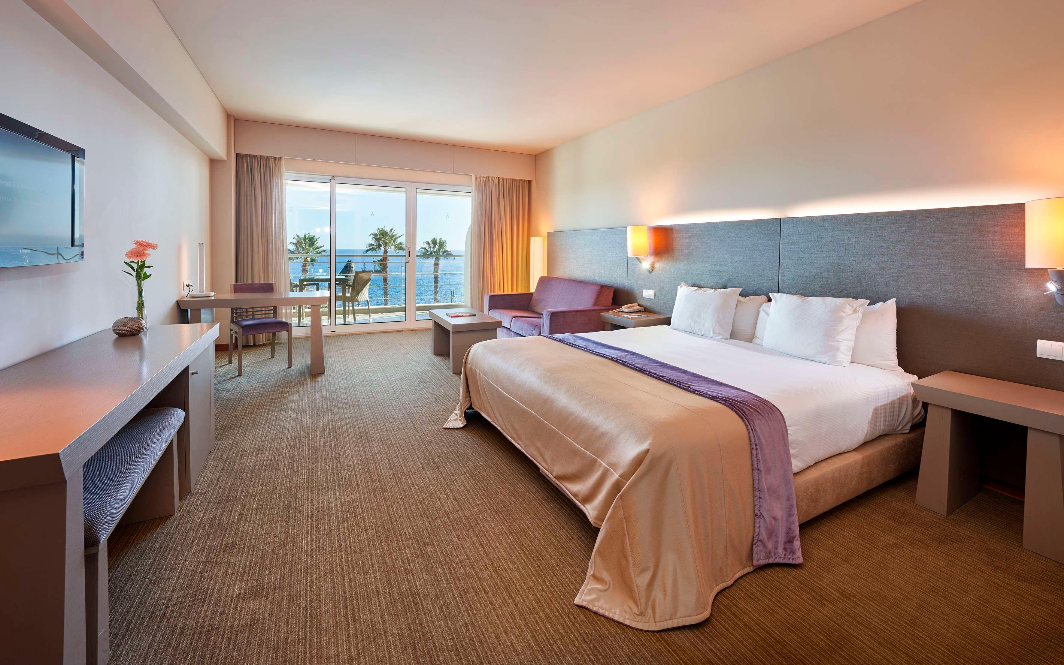 Superior, Double Bed, Sea View