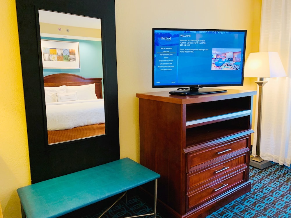 Fairfield Inn & Suites By Marriott Waco North 3/73
