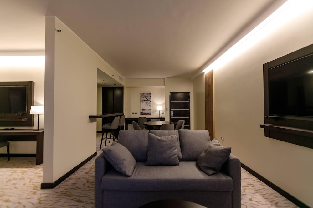 Hilton Garden Inn Santiago del Estero 57/78