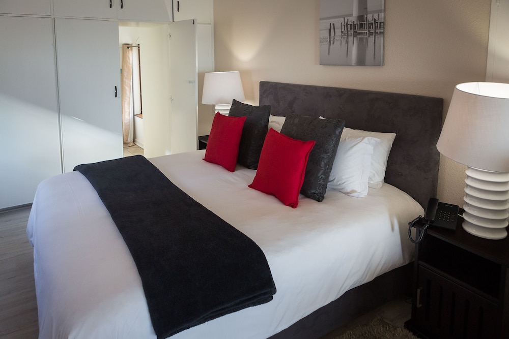 BlaauwVillage Boutique Guest House 10/65