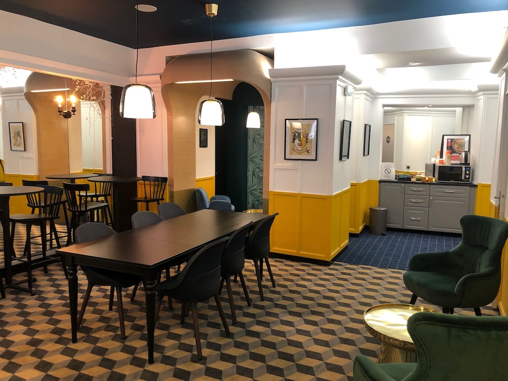 Ibis Styles Paris Cadet Lafayette 28/50