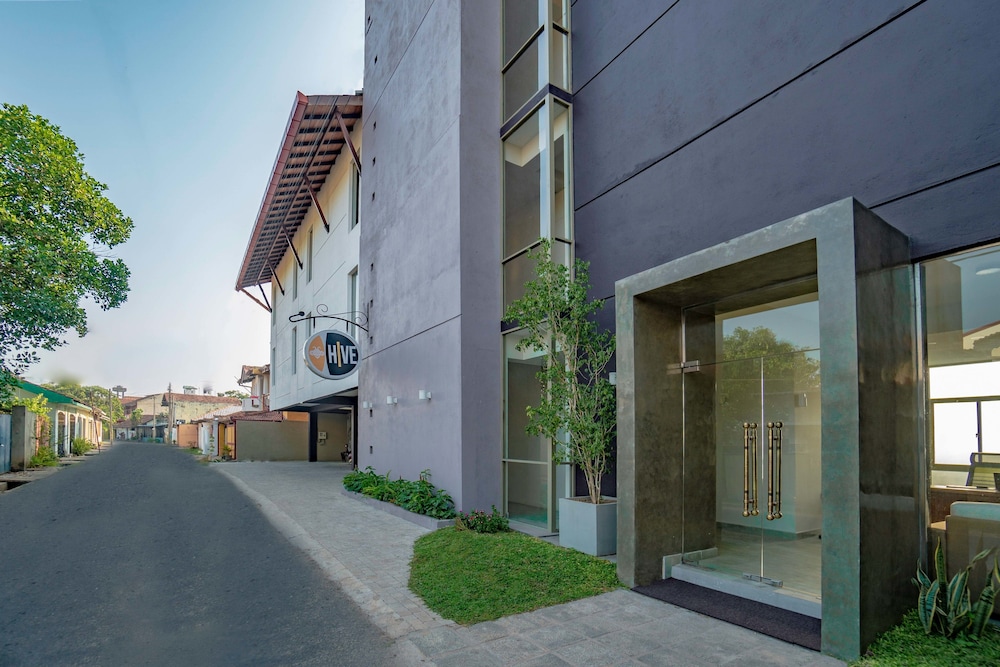 Hive 68 - Hotel And Resorts Negombo 50/59