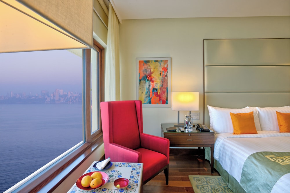 جناح بسرير كينج بإطلالة على البحر، The Oberoi Mumbai 3/10