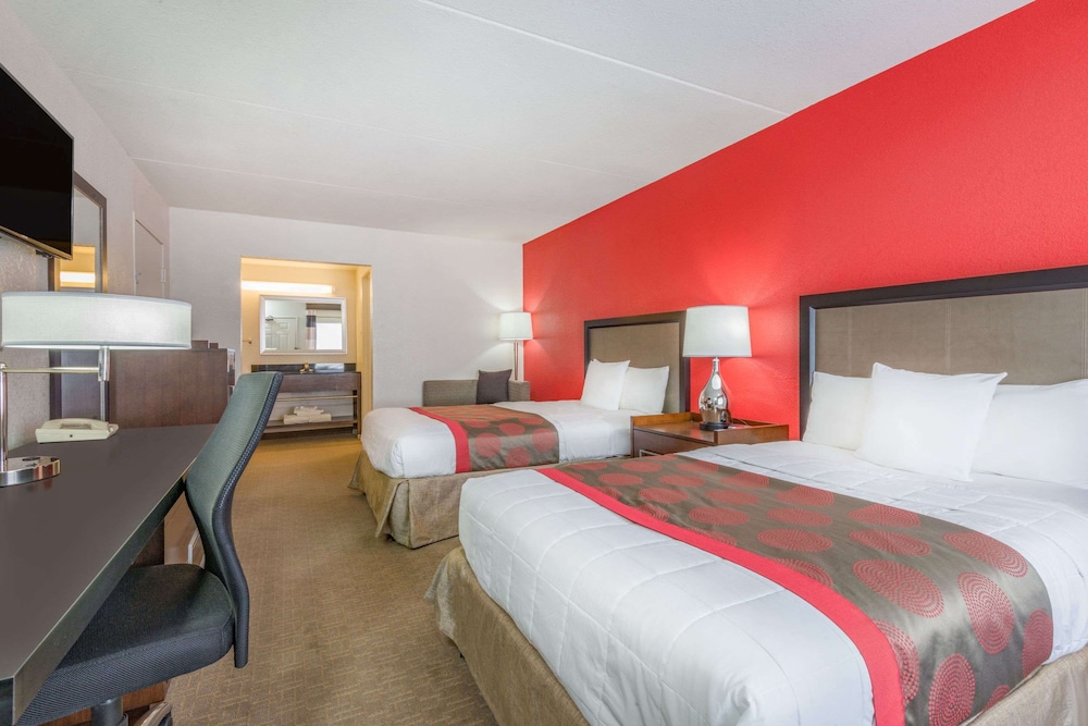 Ramada by Wyndham Albuquerque Airport 17/52