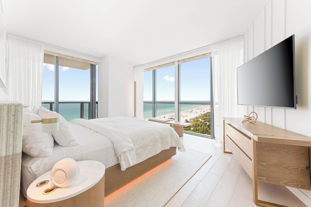 3 Bedrooms, Home, Suite, 2 King Beds, 1 Queen and 2 Double Beds, Ocean Front