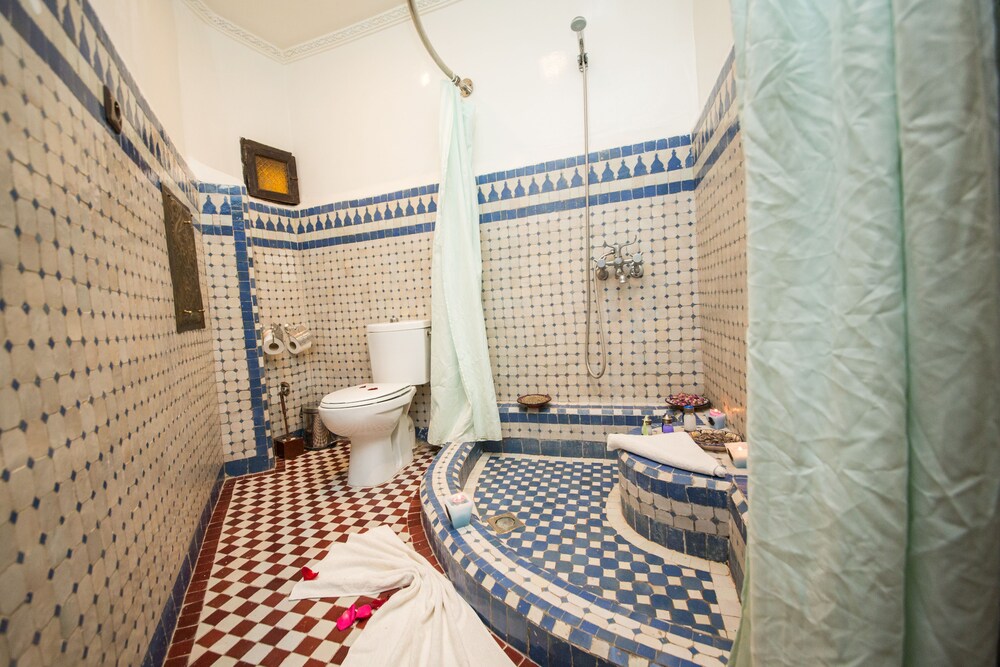 RIAD GHITA 23/50