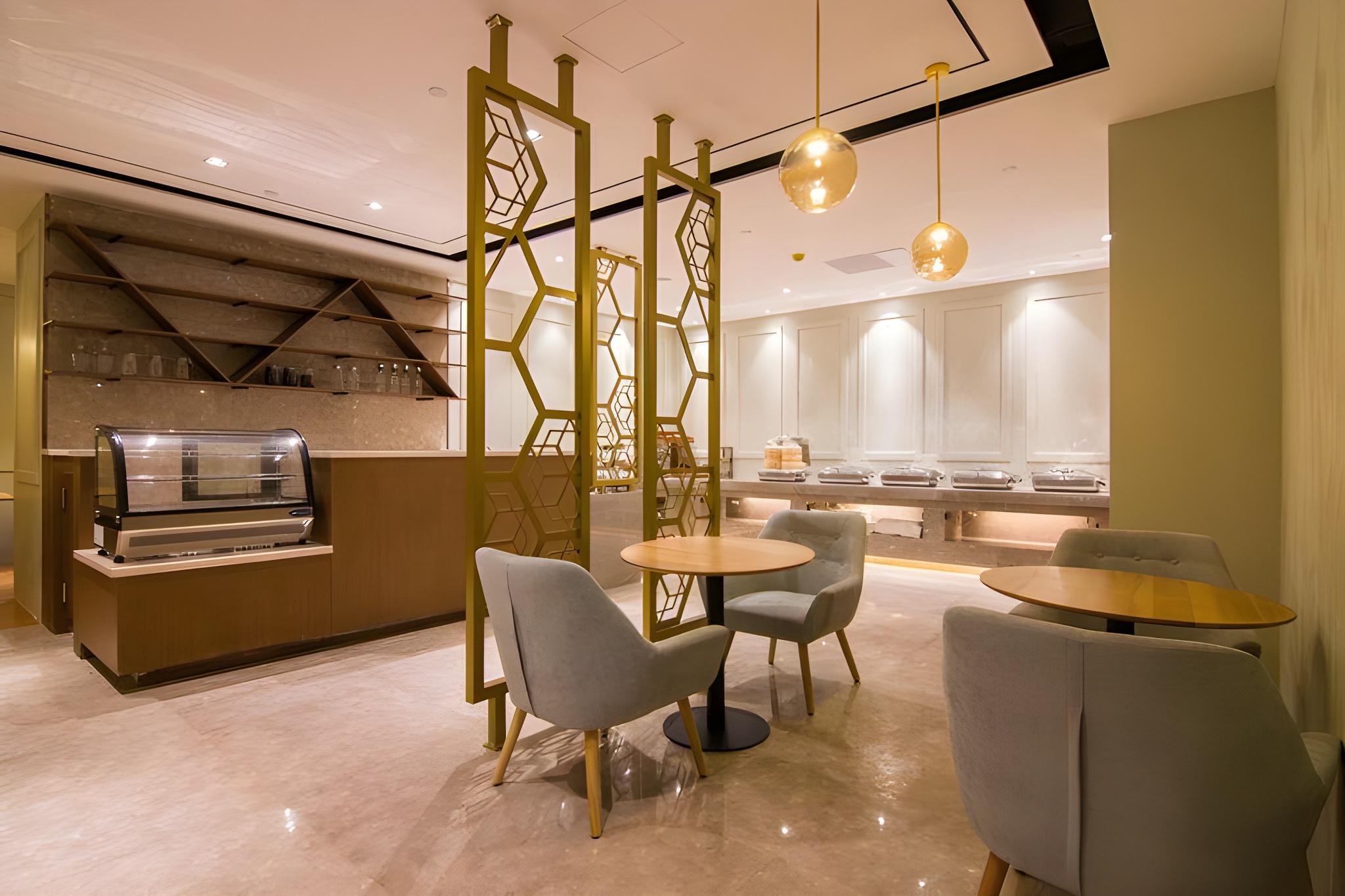 Yitel Premium (Shanghai West Nanjing Road) 24/34