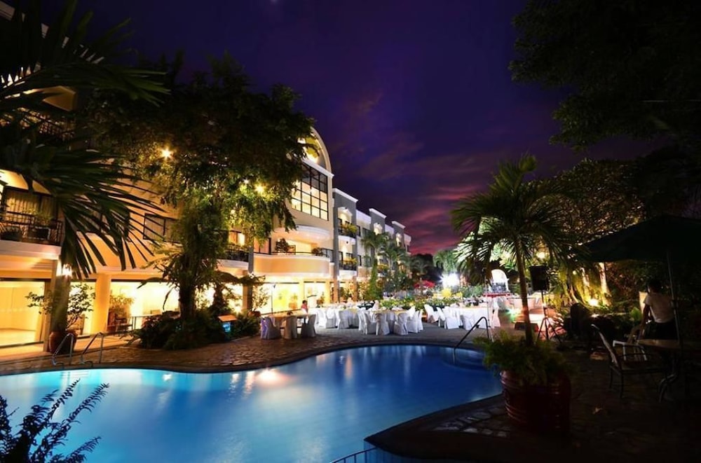 Hotel Fleuris Palawan 31/33