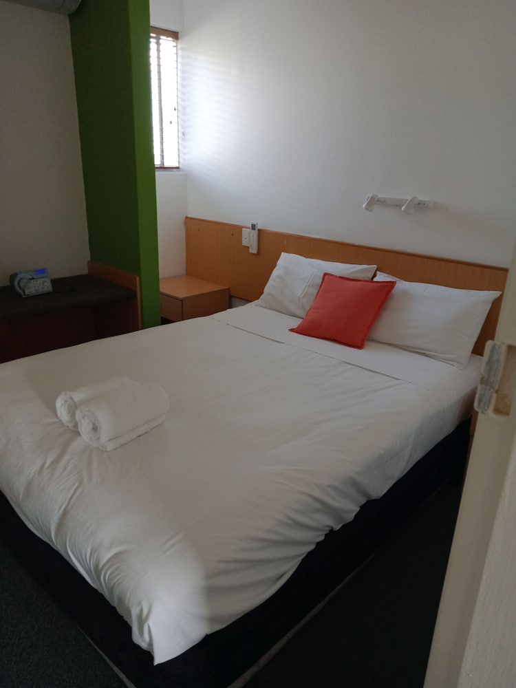 Annerley Motor Inn 13/69