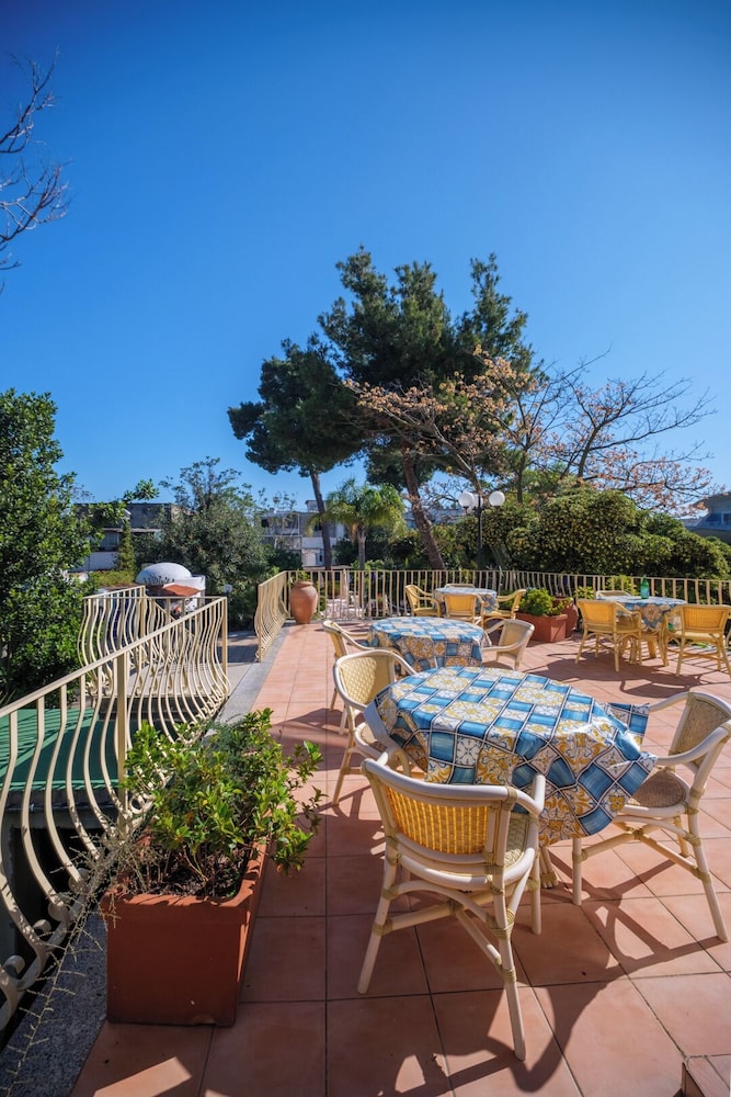Hotel San Giovanni Terme 40/50