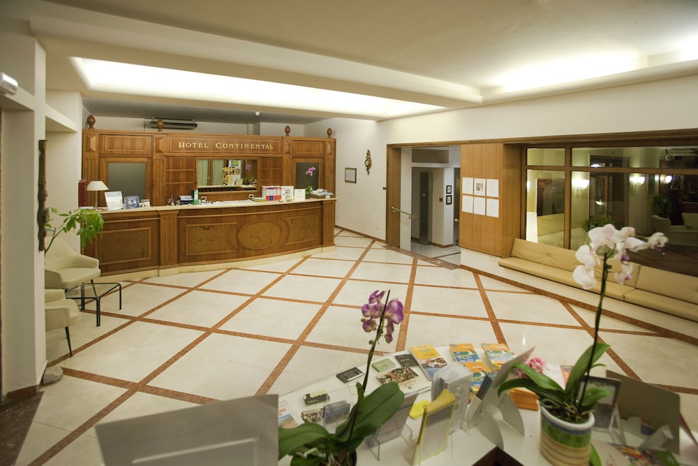 Hotel Continental 9/61