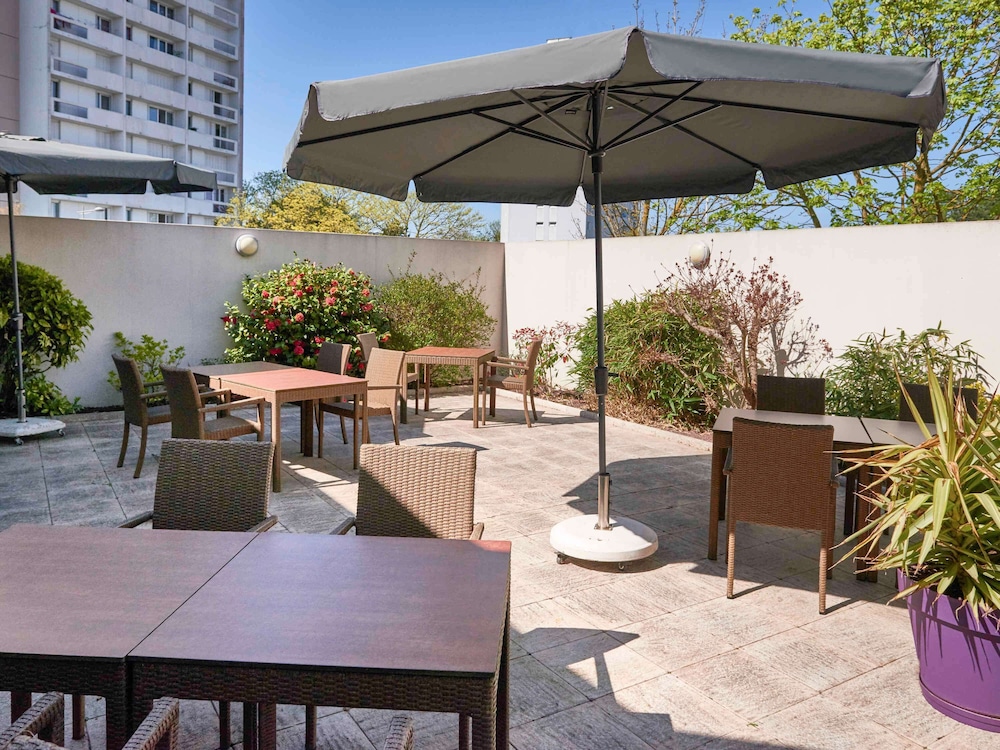 Ibis Cholet 27/36