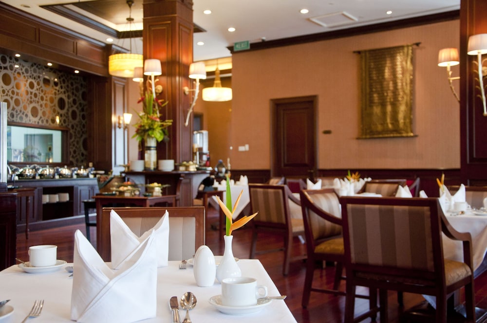 Majapahit Hotel Surabaya - MGallery Collection 33/47