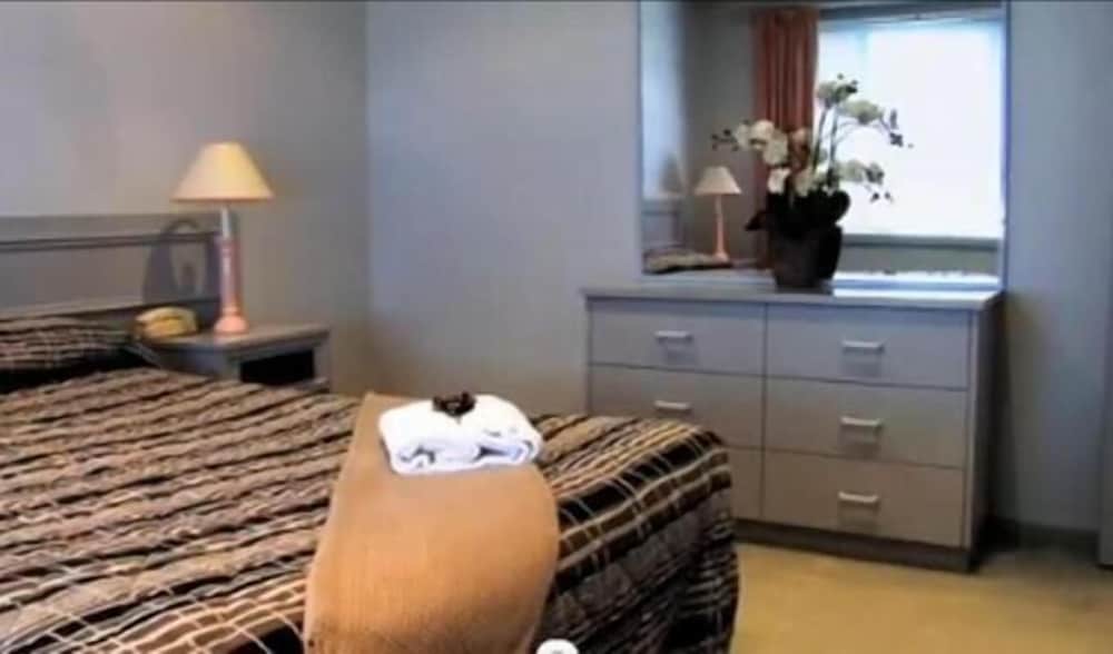Clayton Monash Motor Inn & Serviced Apartments 17/17