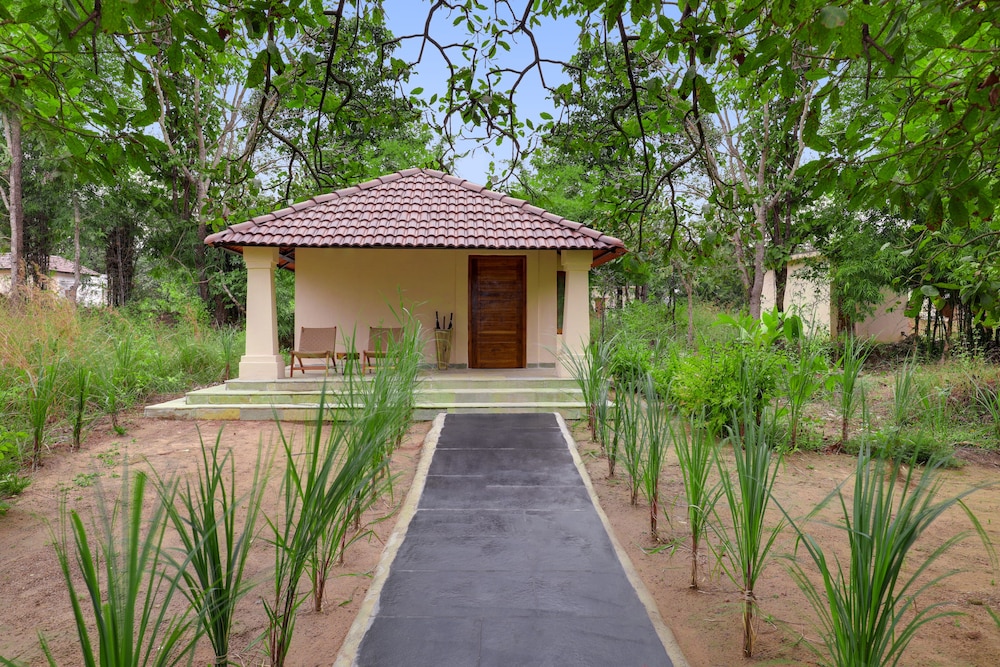 Lemon Tree Wildlife Resort Kanha 25/34