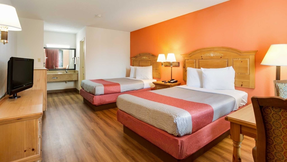 Motel6 Clarksville, TN 9/57