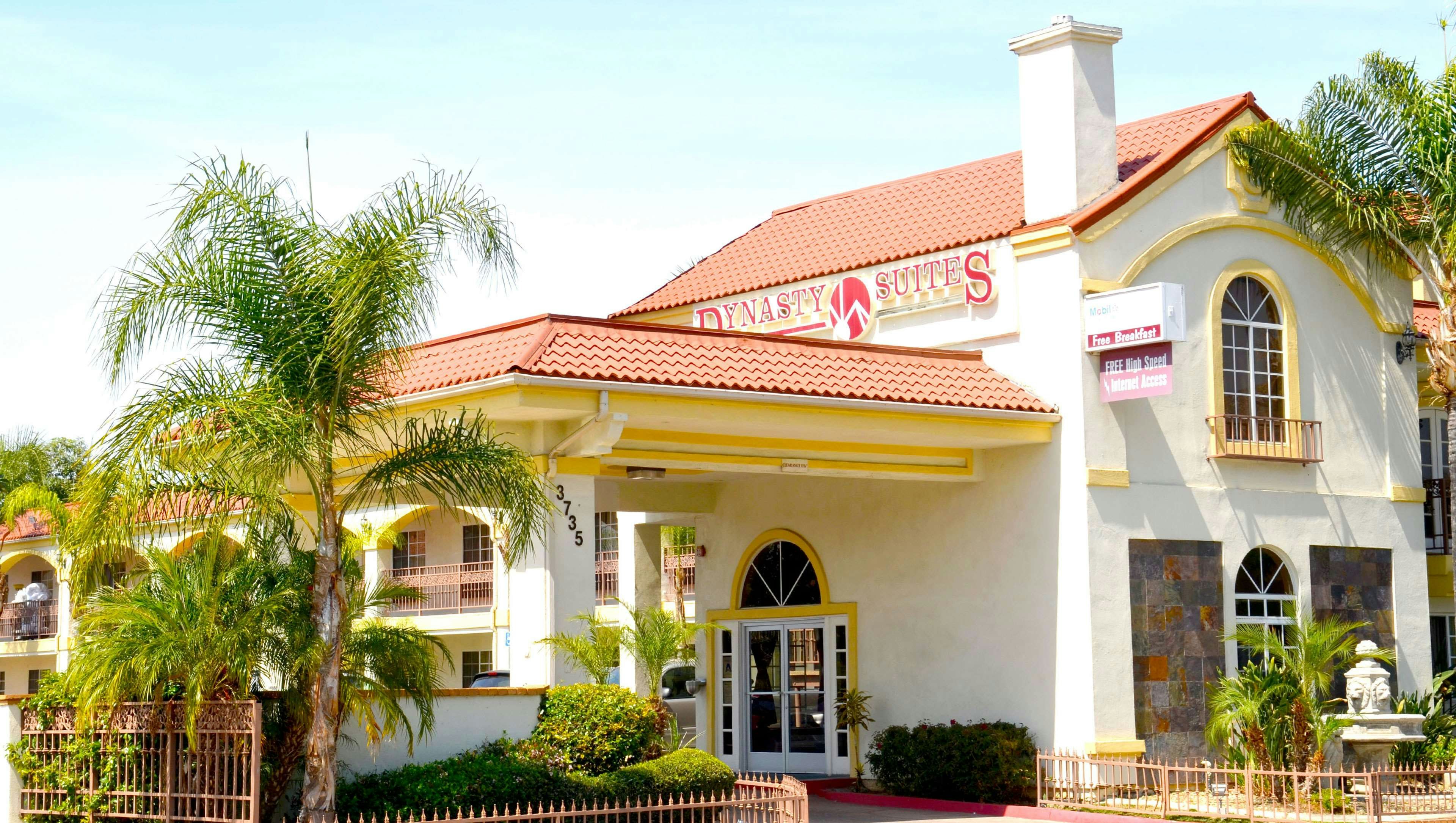 Dynasty Suites Hotel Riverside 3/50