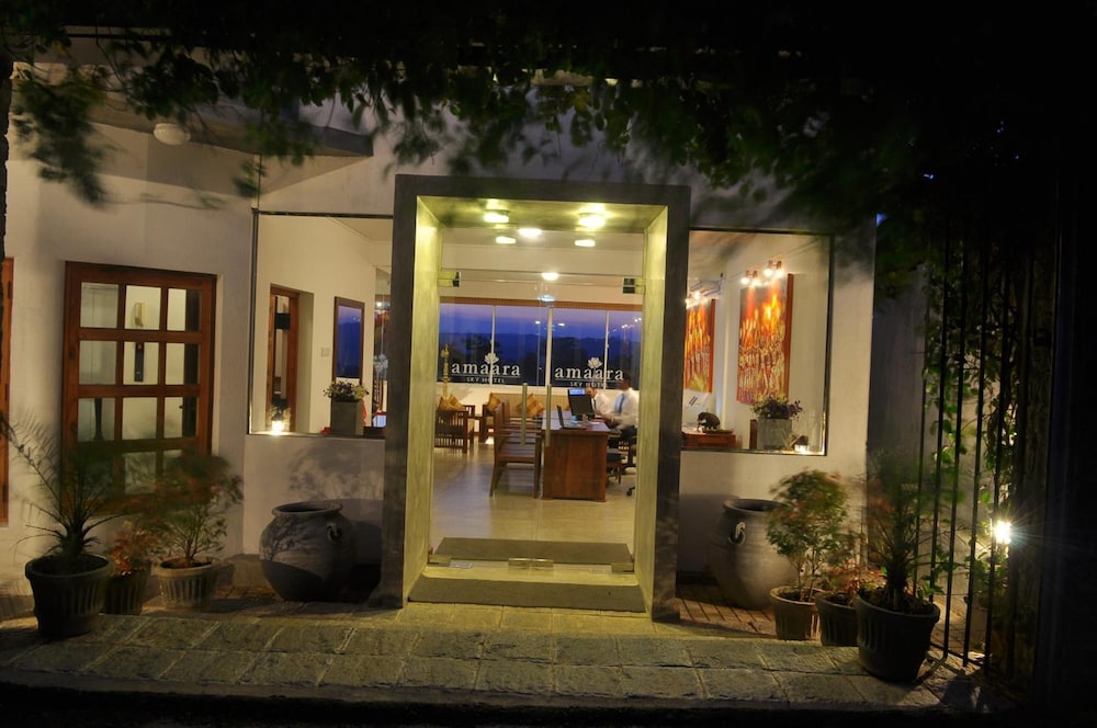 Amaara Sky Hotel 8/61