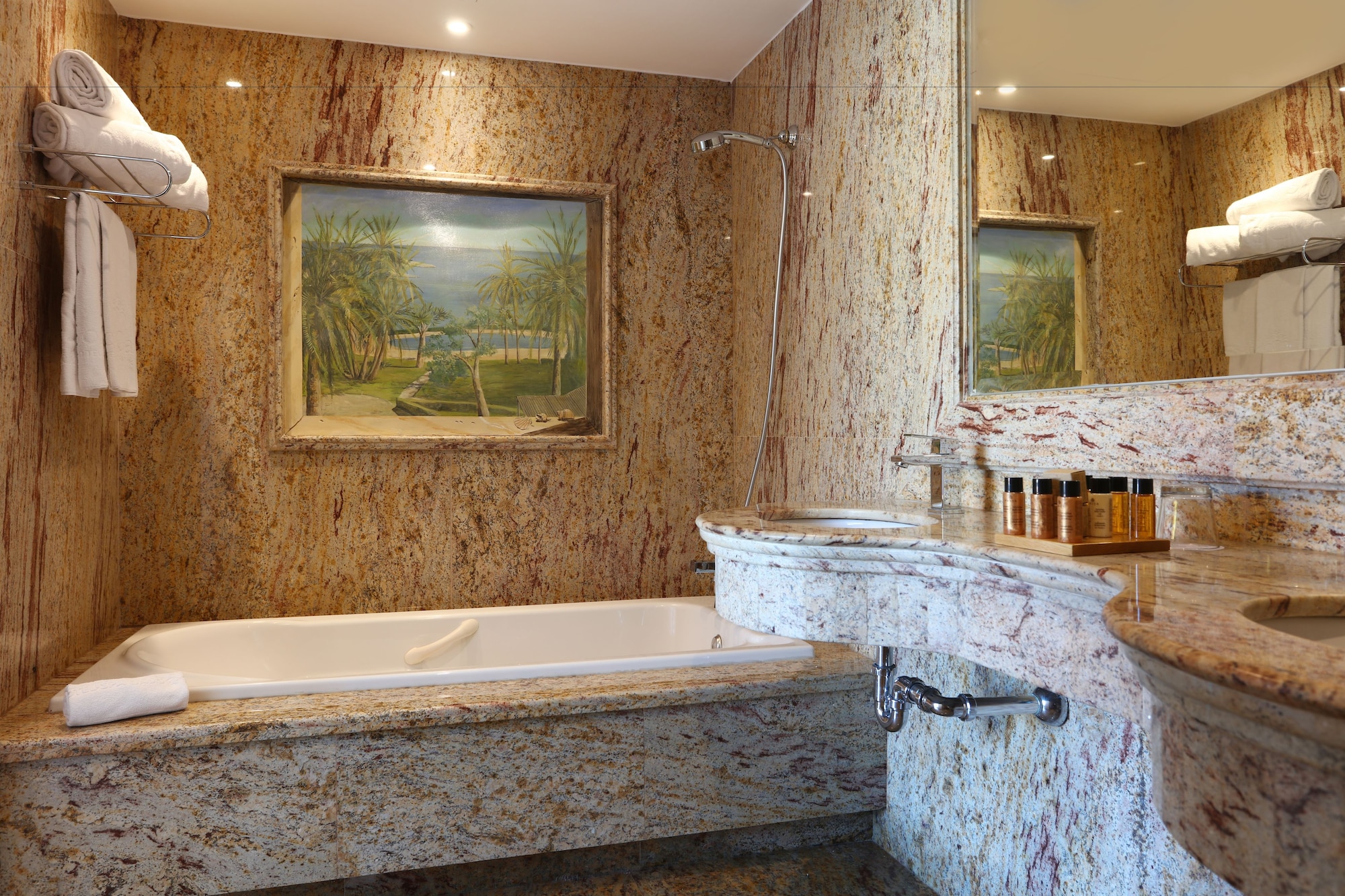 Vip, Suite, King Bed, Sea View, Sofa, Living Area, Balcony، Hotel Son Caliu Spa Oasis Superior 4/6