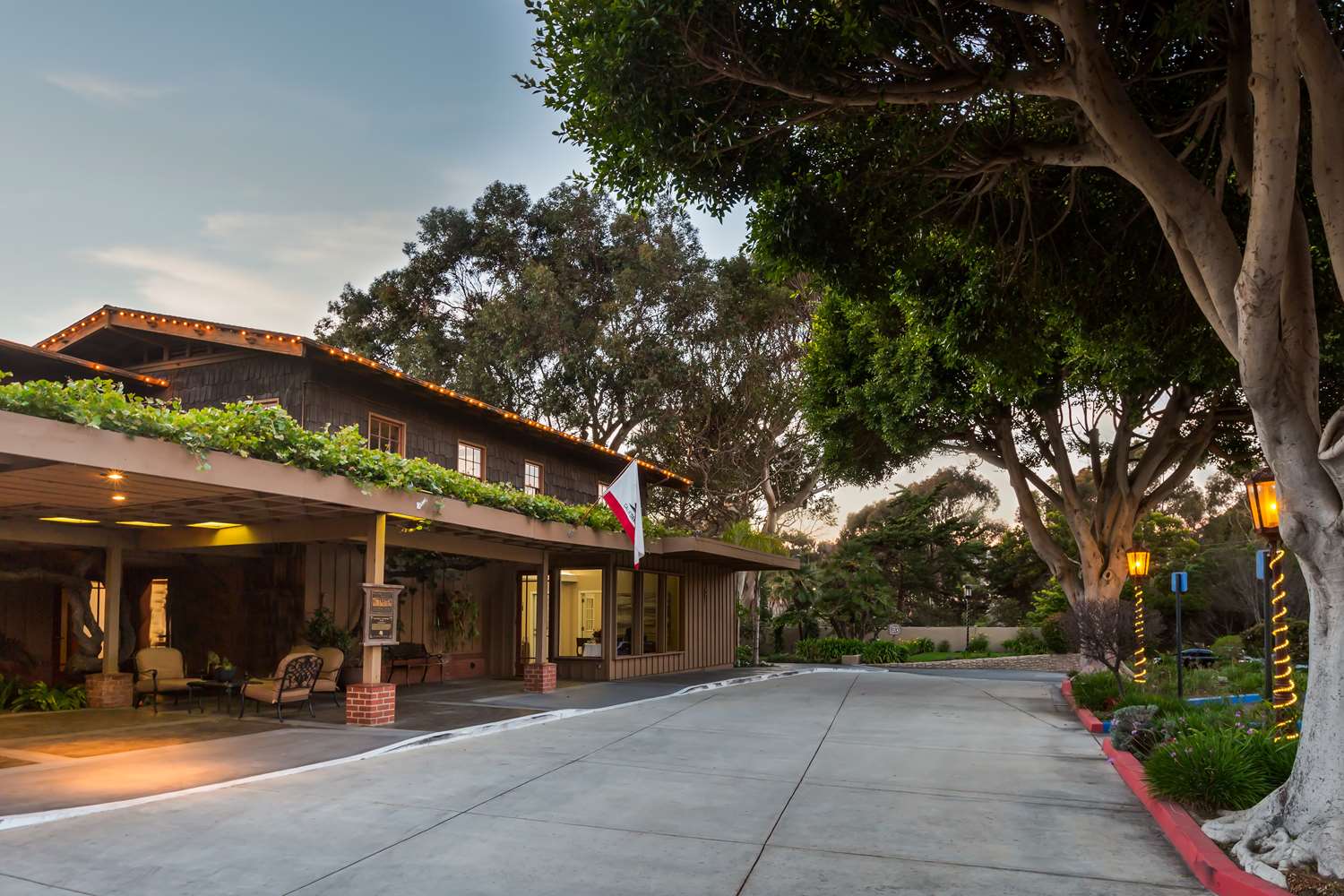 The Pierpont Inn 43/61