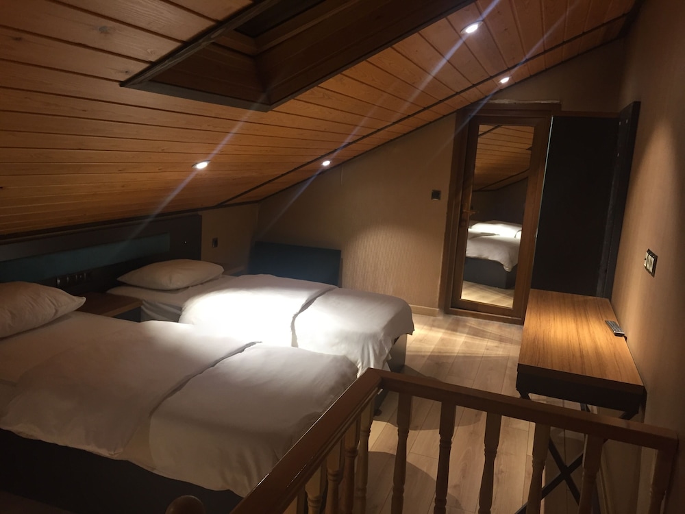 Inanlar Garden Hotel & Bungalow 25/58