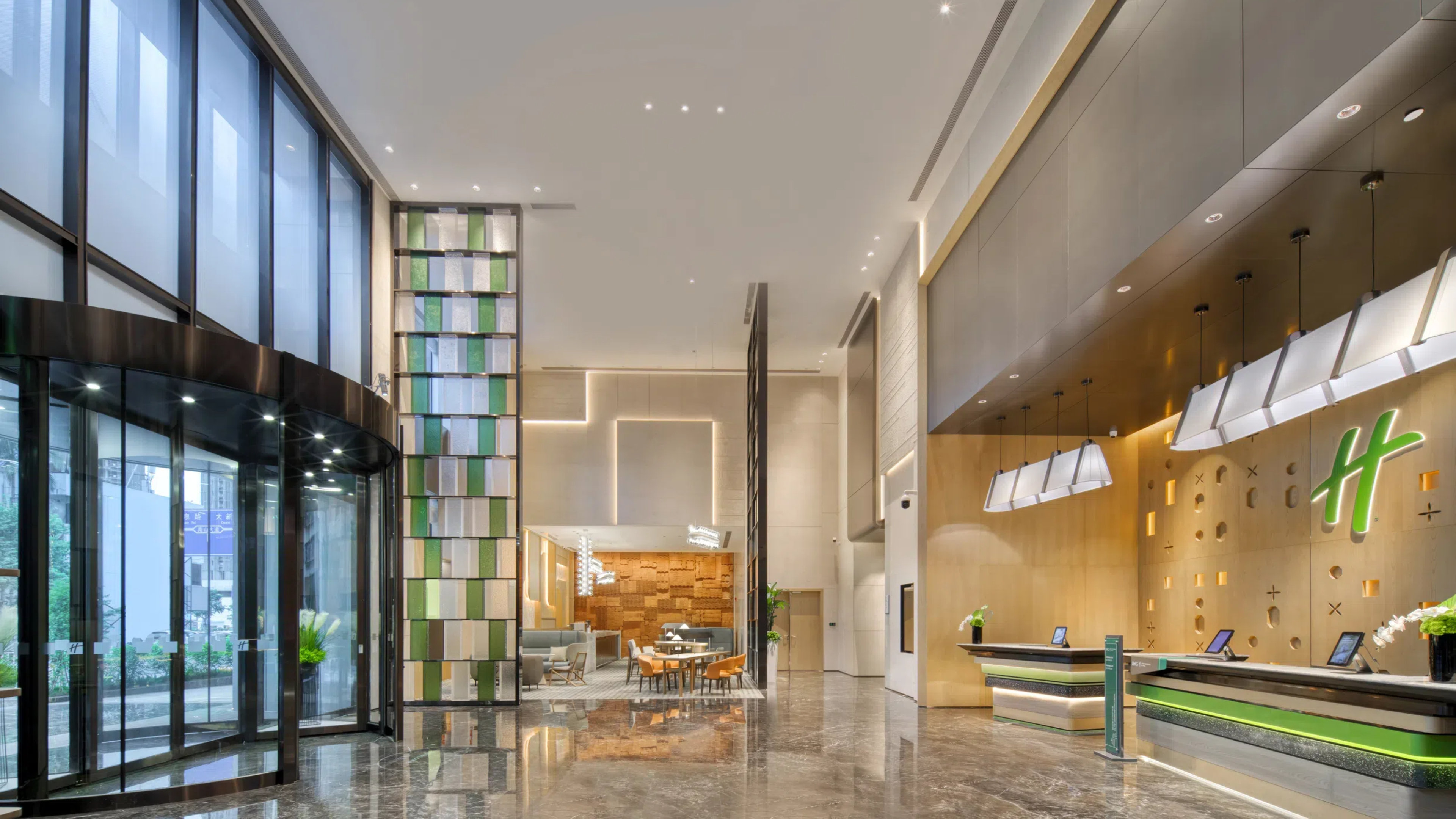 Holiday Inn Shenzhen Nanshan 6/33
