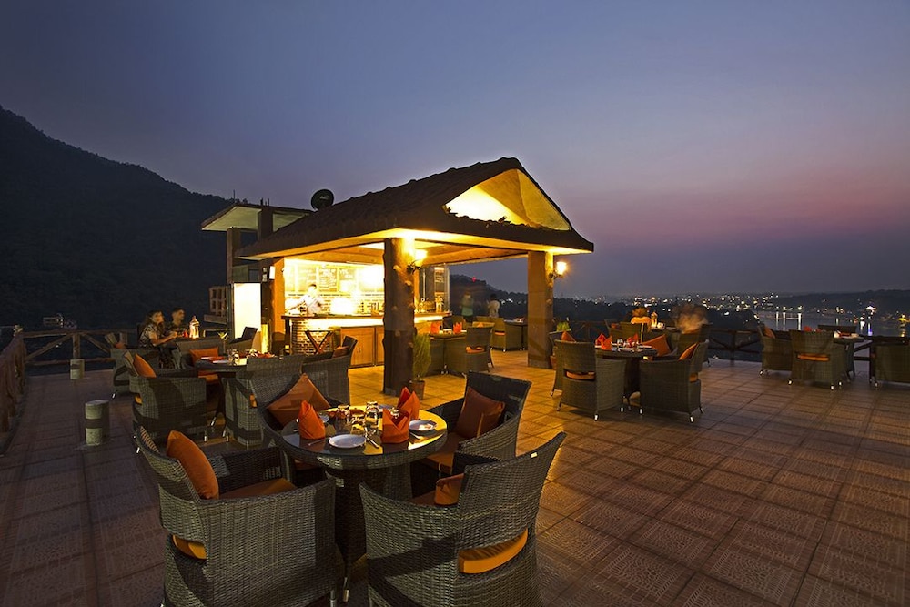 Laxman Jhula Divine Resort 3/49