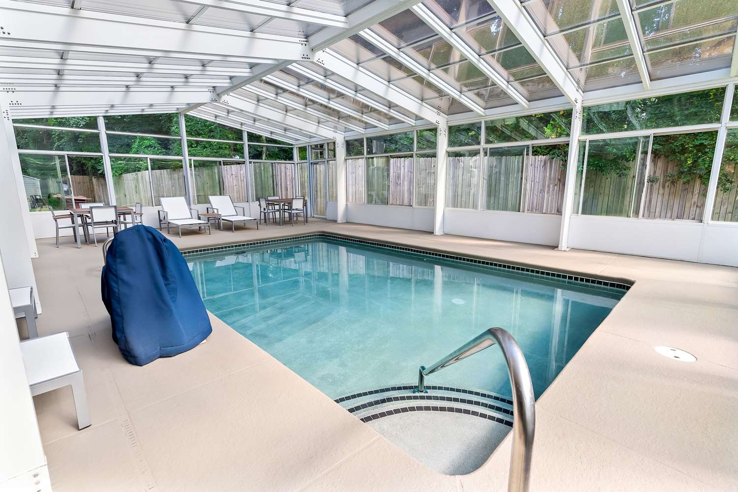 Country Inn & Suites by Radisson, Columbia Airport, SC 9/18
