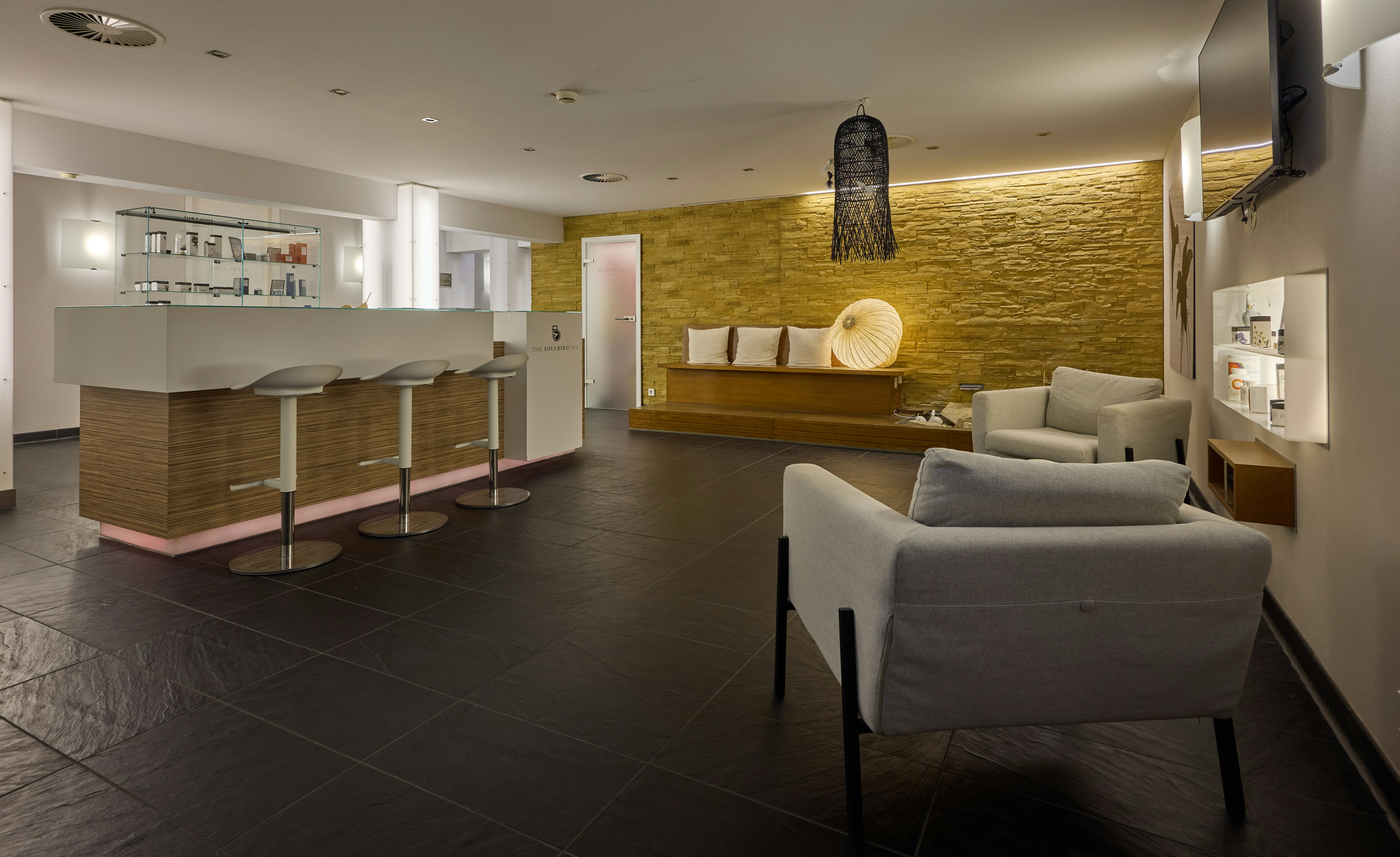 DoubleTree by Hilton Hannover Schweizerhof 35/61