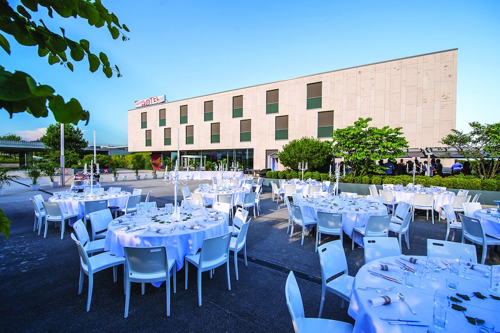 Starling Hotel Lausanne 30/50