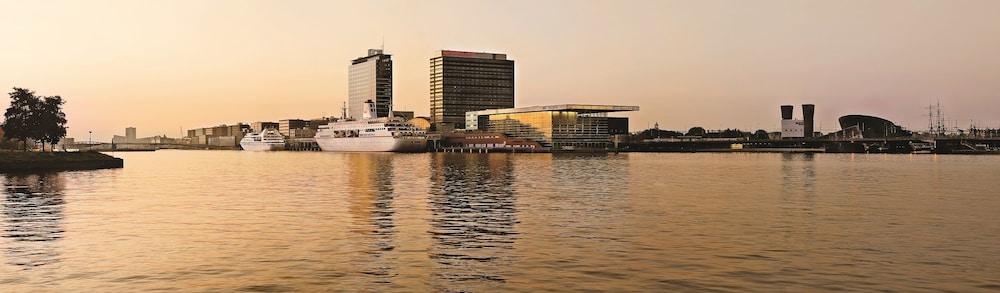 Movenpick Amsterdam City Centre 71/75