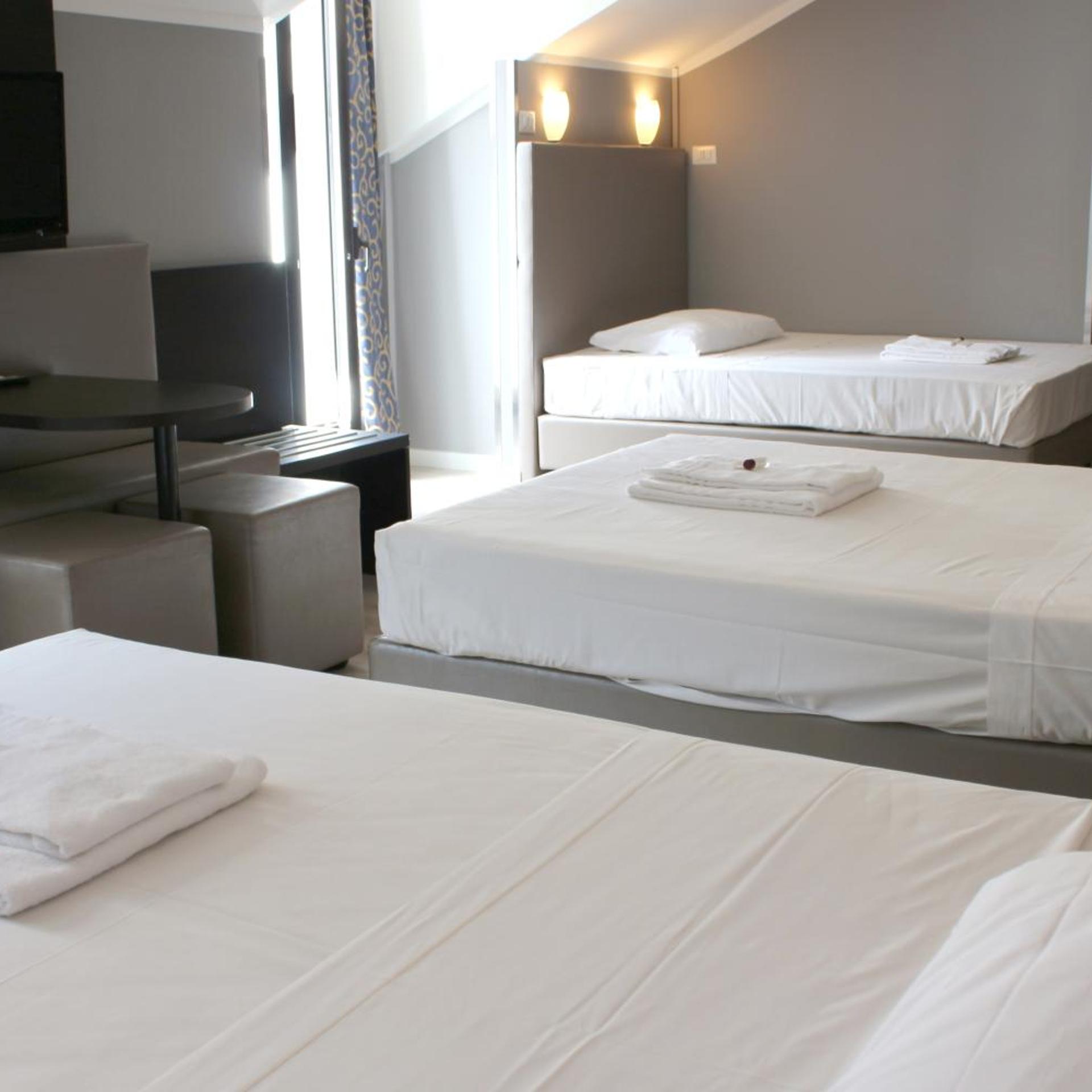 New Generation Hostel Milan Center Navigli 18/49