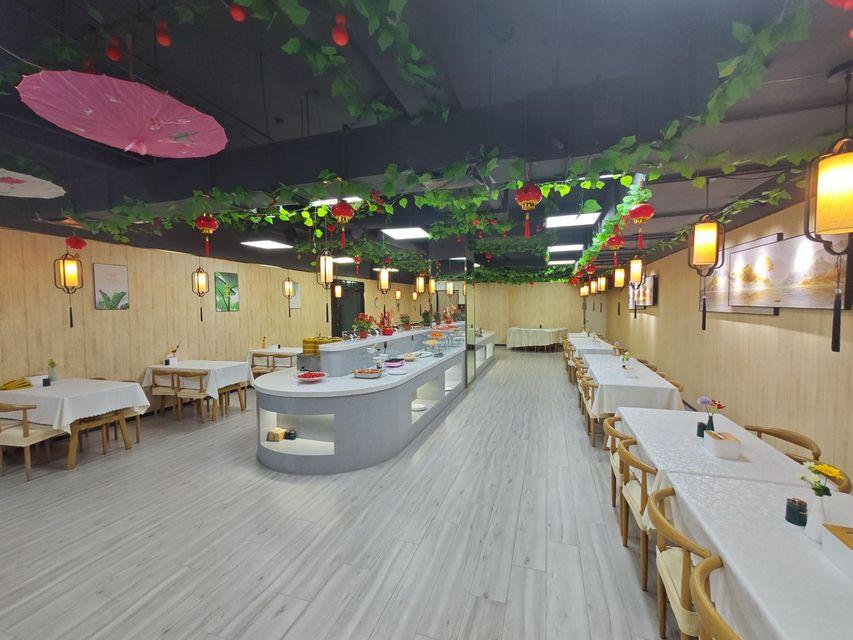 Puhua Hotel 26/27