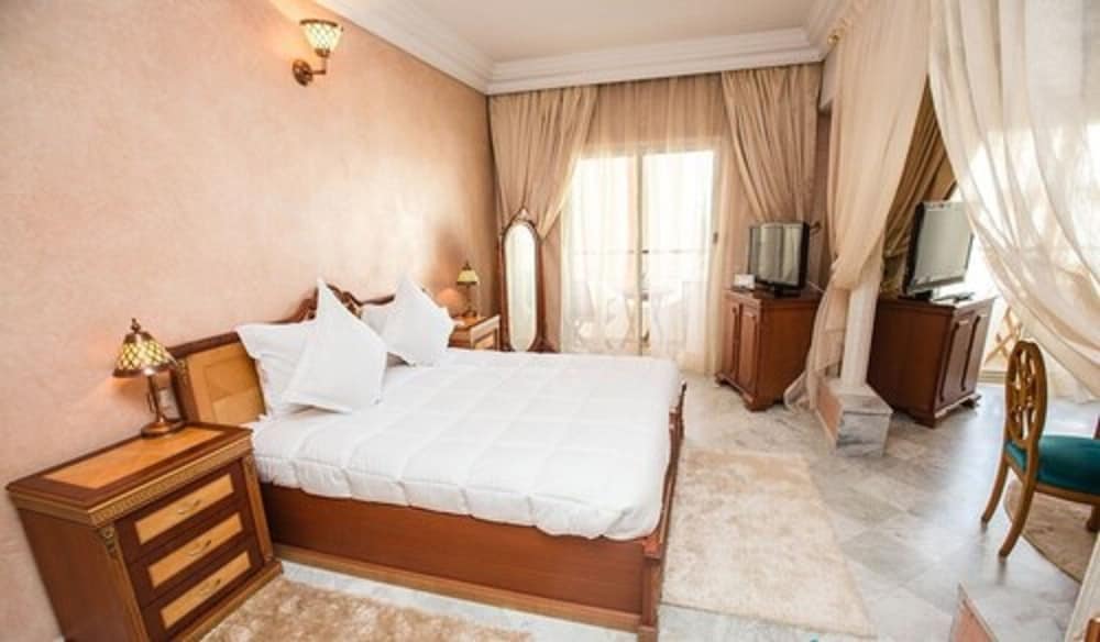 ZALAGH PARC PALACE 5/32