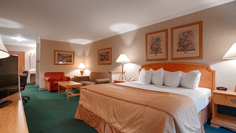 Suite, King Bed, Hot Tub