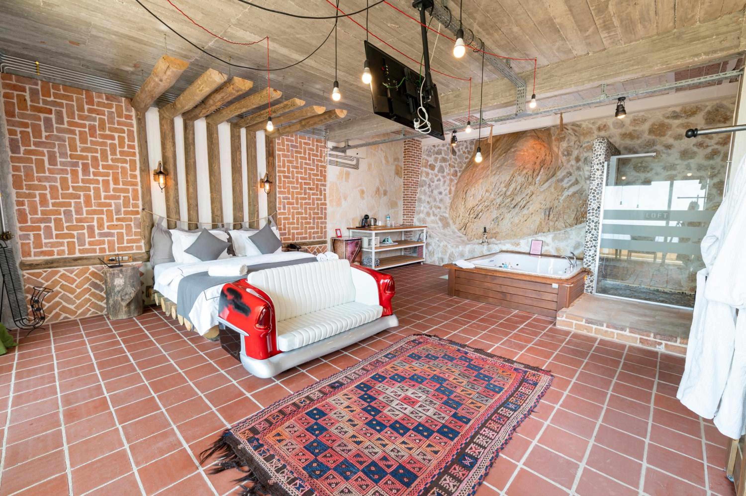 Room, King Bed, Sea View, Hot Tub, Oludeniz Loft Hotel Exclusive - Adults Only 3/9