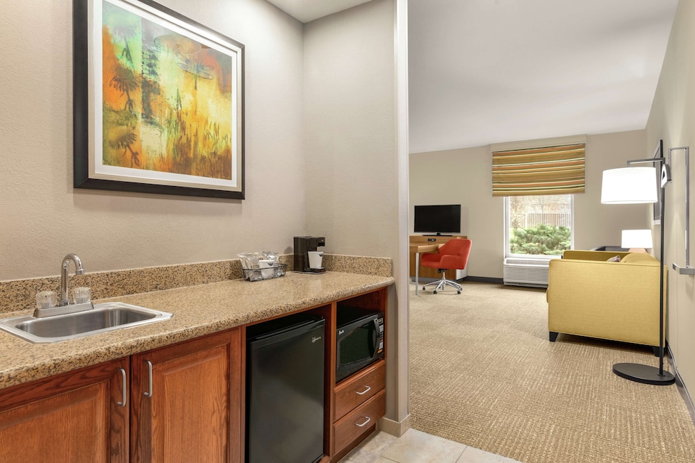 Hampton Inn Athens, OH 22/39
