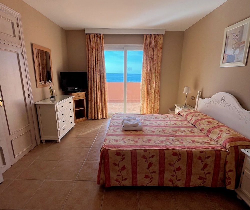 Marbella Beach Resort at Club Playa 13/50