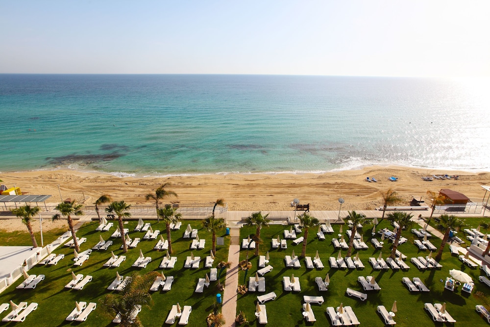 Constantinos The Great Beach Hotel 57/68