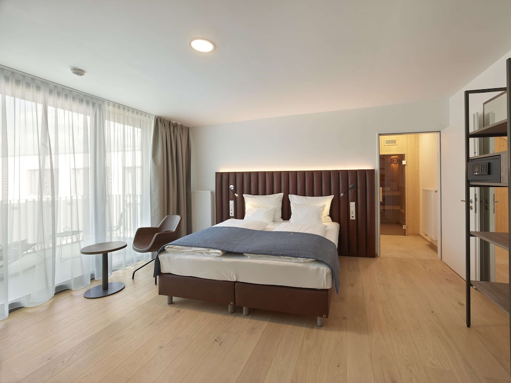 Aiden by Best Western Biberach 11/42
