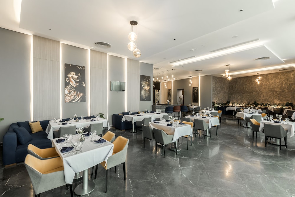 Gewan White Beach Resort New Alamein 35/50