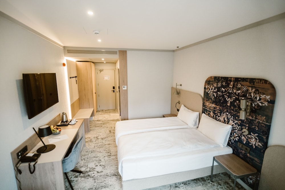 غرفة سوبيريور بسريرين منفصلين، Mercure Sibiu Arsenal 6/10