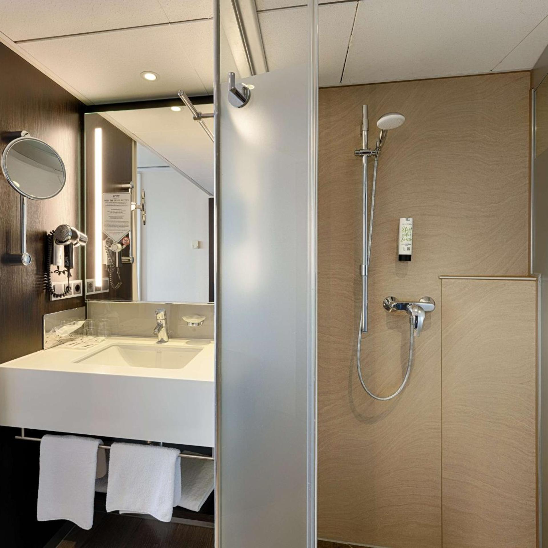 Business, Park Inn by Radisson Berlin Alexanderplatz 4/4