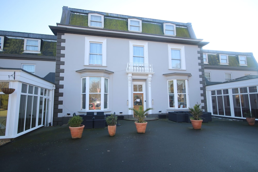 La Trelade Hotel 1/50